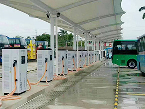 膜布局充電樁車棚的普遍利用